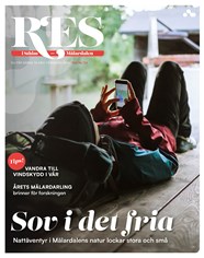 Omslag till tidningen RES. En vandrare tar en liggande paus i lä.